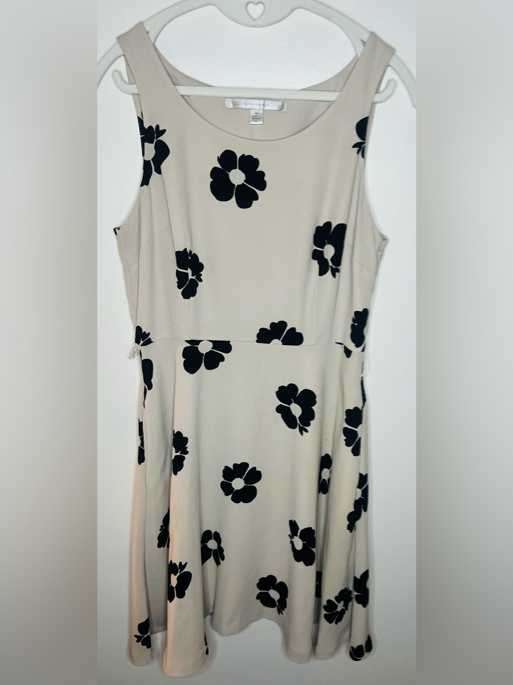 LC Lauren Conrad Floral Fit & Flare Dress Tan & Black Size 8
